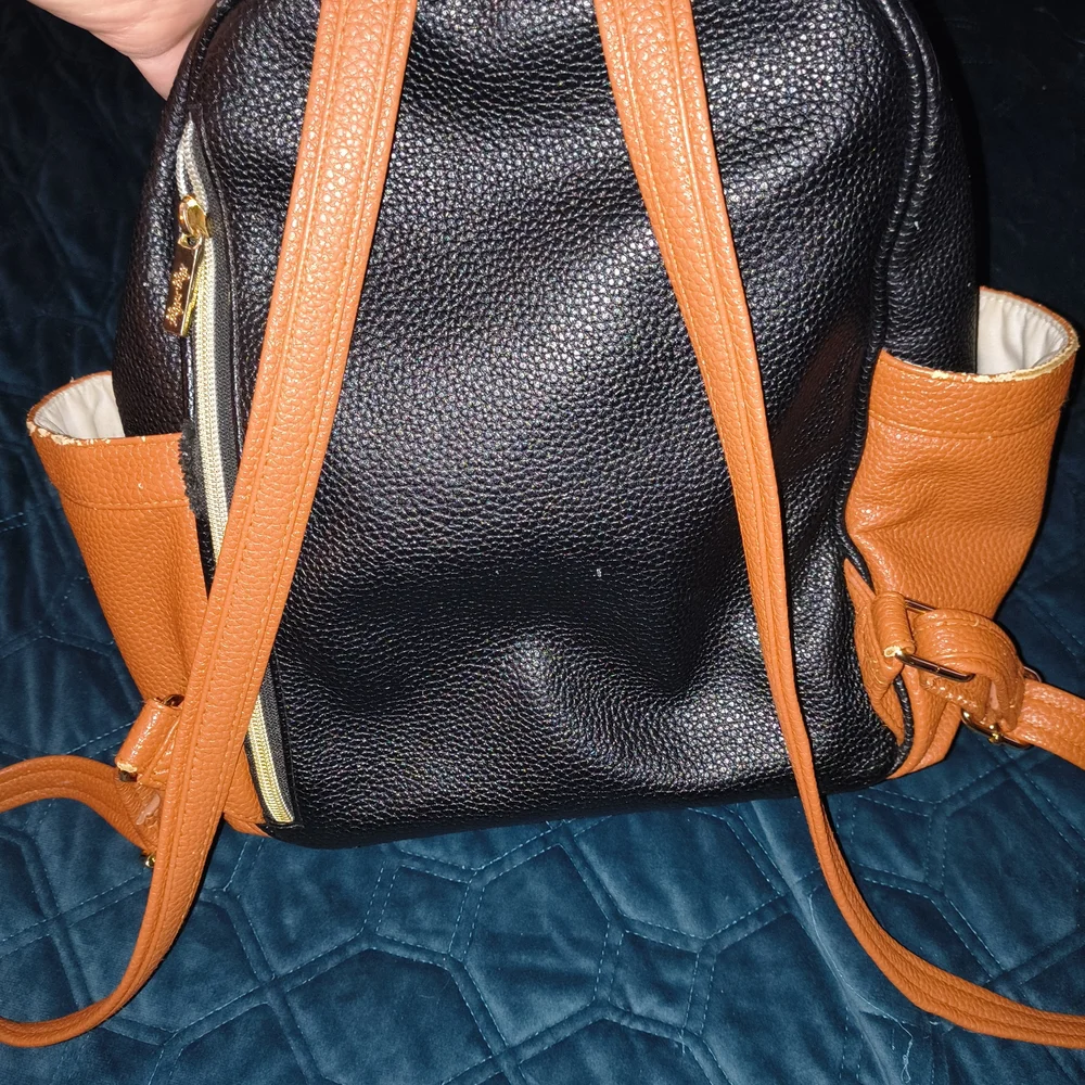 Itzy Ritzy Black and White Herringbone Backpack